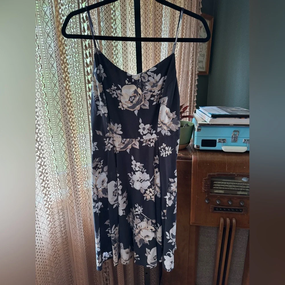 Floral Print Mini Dress - Picture 1 of 5